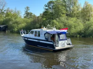 Sloep huren Heerenveen