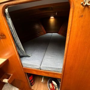 ROYAL HUISMAN 33