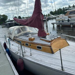 ROYAL HUISMAN 33