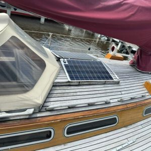 ROYAL HUISMAN 33