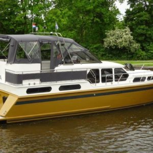 Mirella Elite-jacht-huren