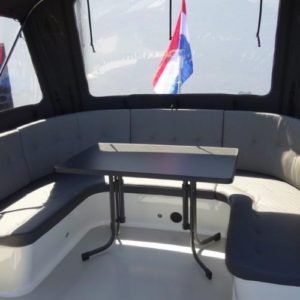 Mirella Elite-jacht-huren