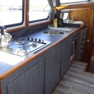 Mirella Elite-jacht-huren