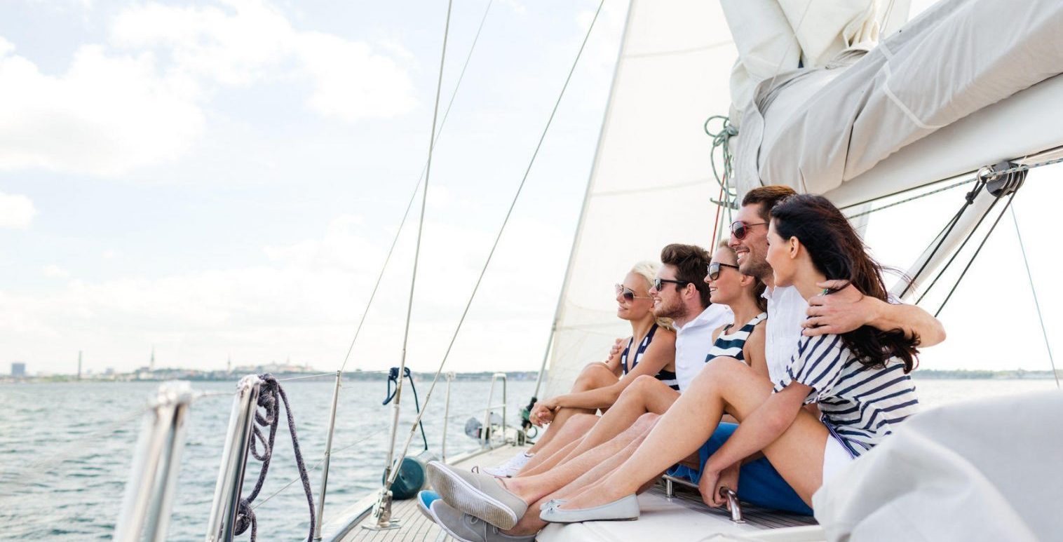 Zijda Yachting jachtonderhoud lachende mensen op het dek