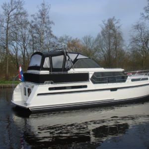 Insulinde Elite-jacht-huren
