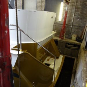 Jachtonderhoud achterzijde van boot