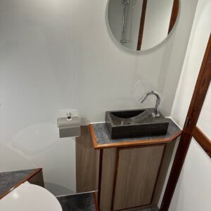 Victus 209